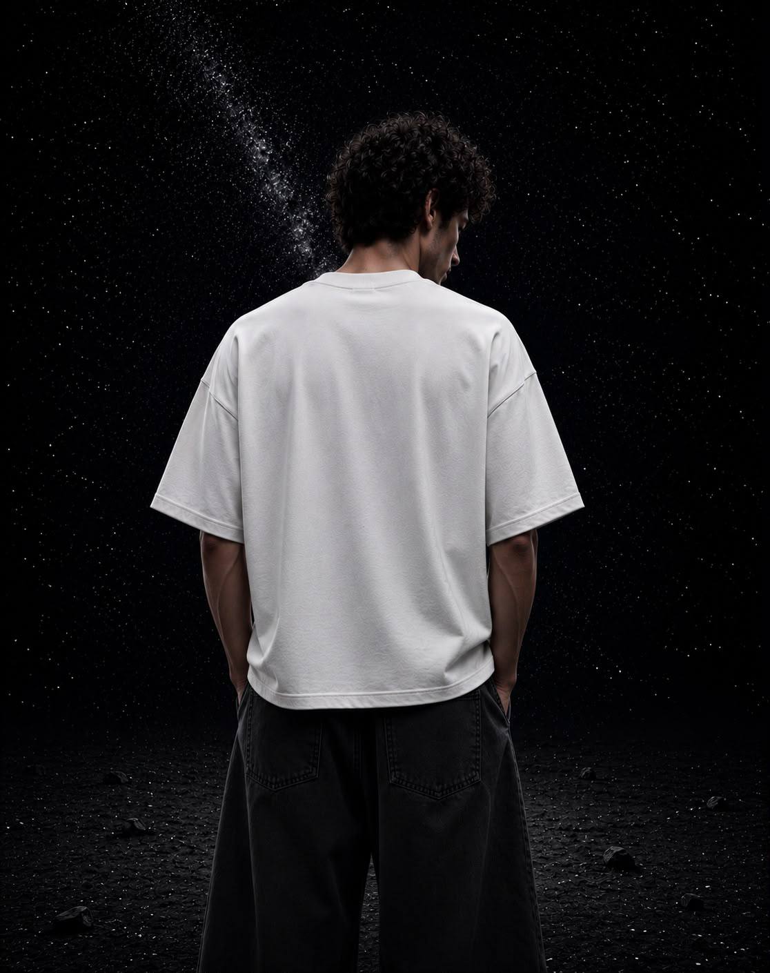 Darwish Off-White